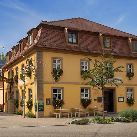 Hotel & Brauereigasthof Drei Kronen Мемелсдорф Екстериор снимка