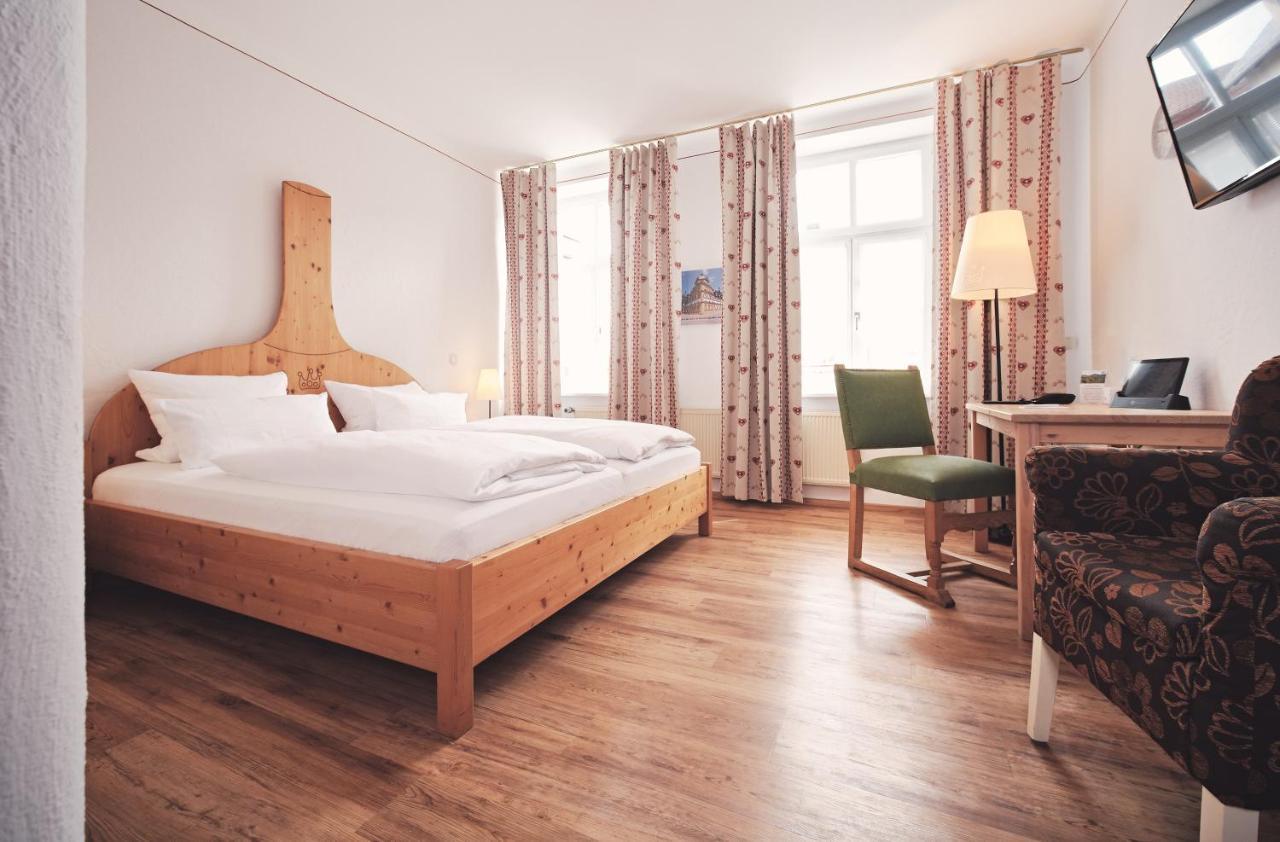 Hotel & Brauereigasthof Drei Kronen Мемелсдорф Екстериор снимка